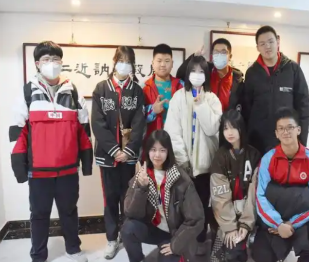 要让五育并重不再是抽象的理念而是每一所校园都必须到达的标配